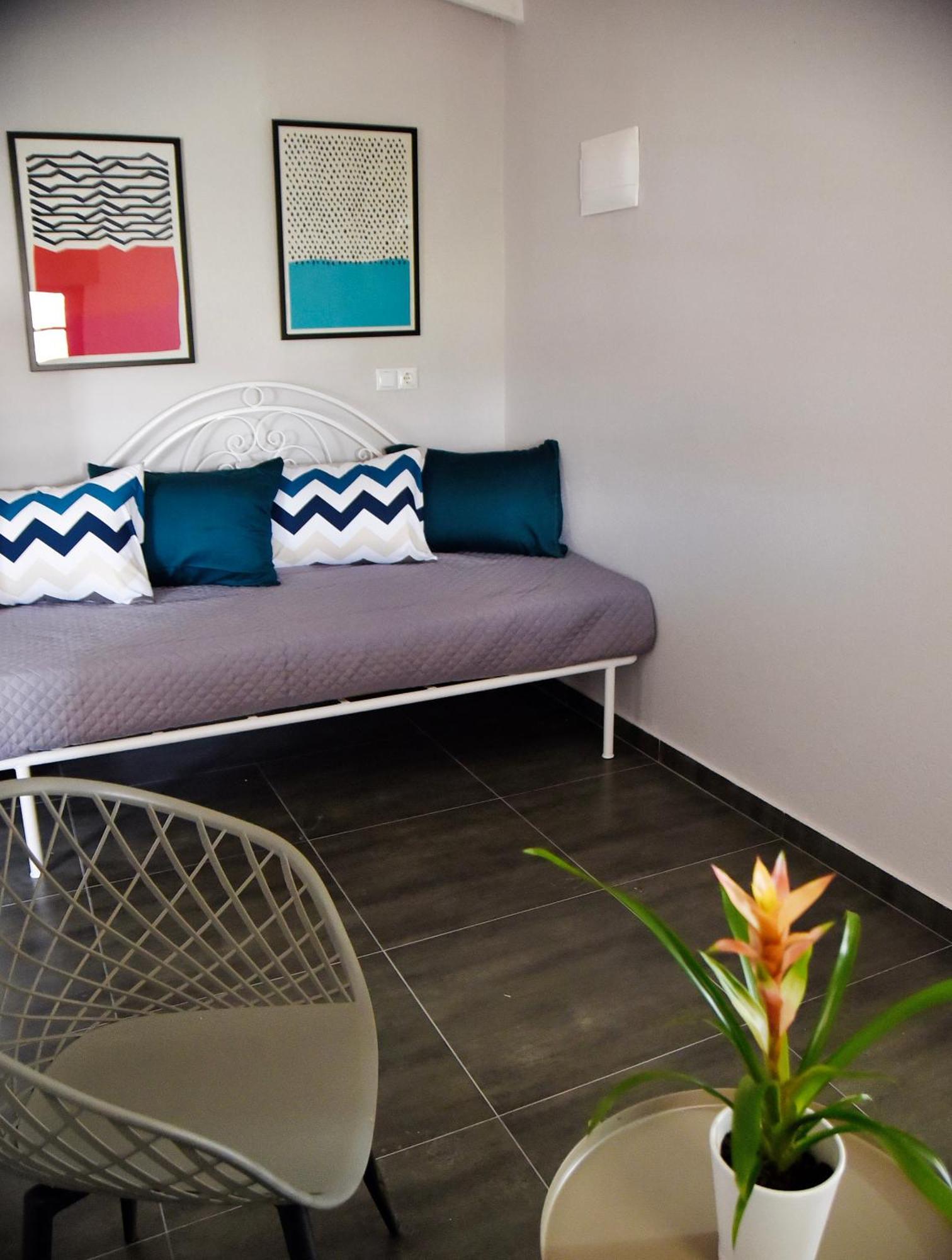 Room Nine 9 Beachfront Apartments Nea Kallikrateia 외부 사진