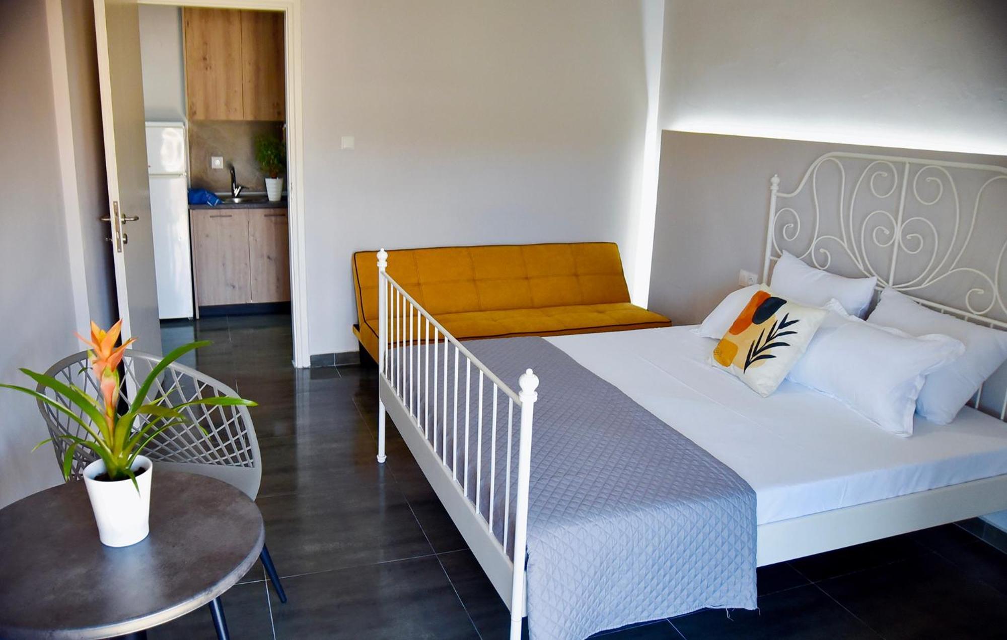 Room Nine 9 Beachfront Apartments Nea Kallikrateia 외부 사진